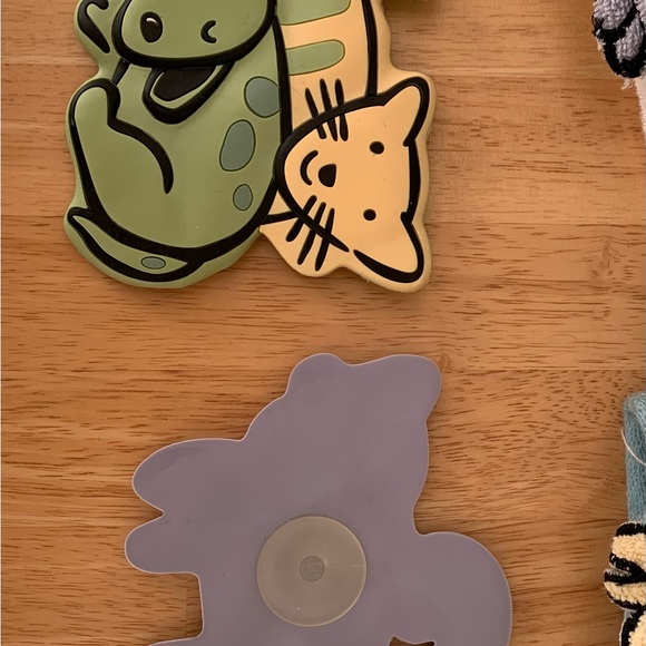 Novelty Pet Bathroom Accessories - Picture 4 of 6